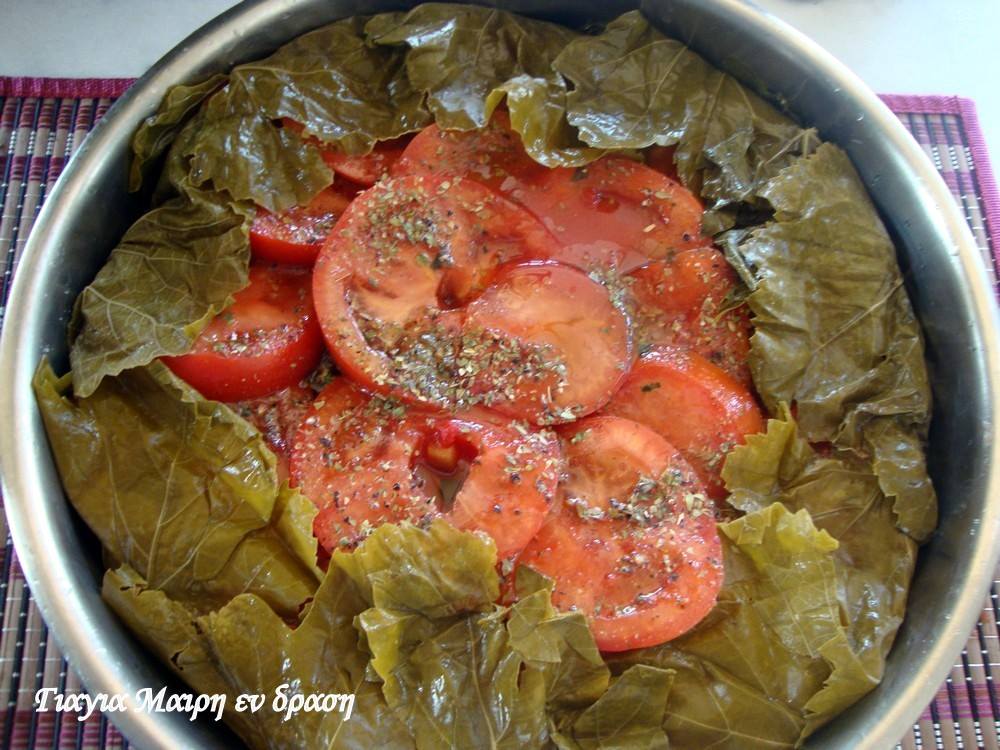 Κυριακή των Βαΐων-γαύρος πλακί-στα-αμπελόφυλλα-συνταγή- Κυριακή των Βαΐων-γαύρος πλακί-στα-αμπελόφυλλα-συνταγή-