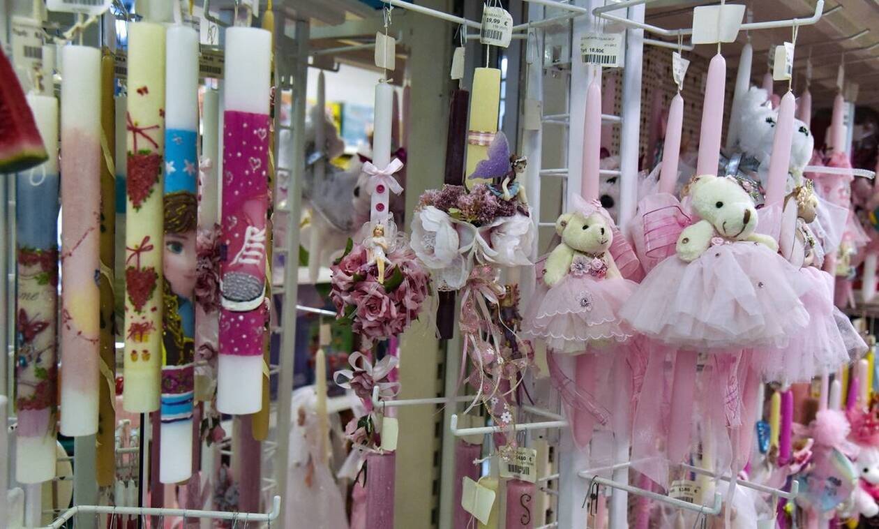 Πρεμιέρα σήμερα για το εορταστικό ωράριο – Τι ώρες θα είναι ανοιχτά τα μαγαζιά