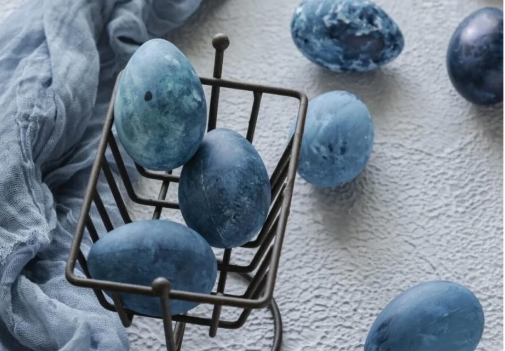 Πάσχα: Πως να βάψετε τα αυγά με την αρχαία ιαπωνική τεχνική Shibori – Οδηγίες βήμα βήμα