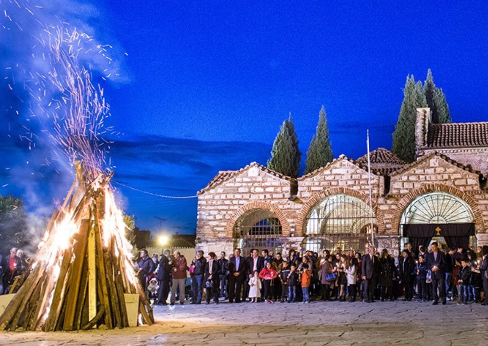 Το κάψιμο του Ιούδα: Τι συμβολίζει και από που προέρχεται το Πασχαλινό έθιμο