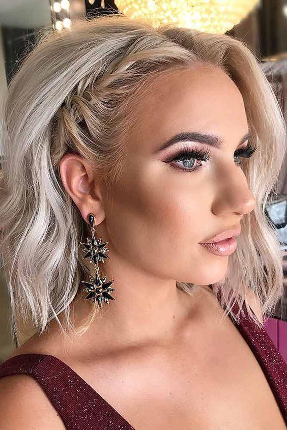 καρέ-μαλλιά-με-πλεξουδάκι-στο-πλάι-ιδέες- καρέ-μαλλιά-με-πλεξουδάκι-στο-πλάι-ιδέες-