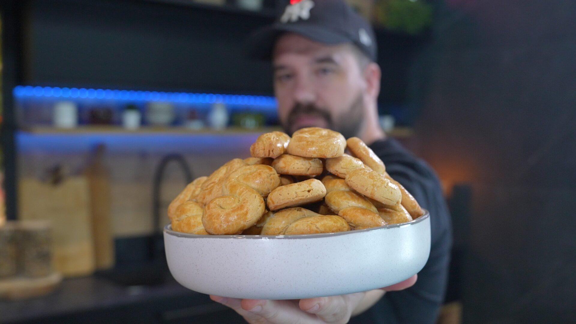 πασχαλινά-κουλουράκια-συνταγή- πασχαλινά-κουλουράκια-συνταγή-