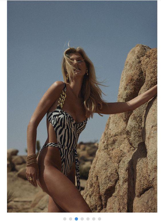 μαγιό-με-ρίγες-τάσεις-στα-μαγιό-Καλοκαίρι 2024-ιδέες-