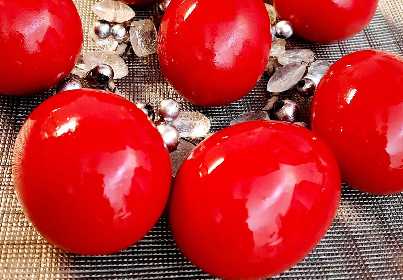 Κόκκινα Αυγά:Kόλπα και μυστικά για να βάψεις τα πιο γυαλιστερά αυγά με βαφή εμπορίου