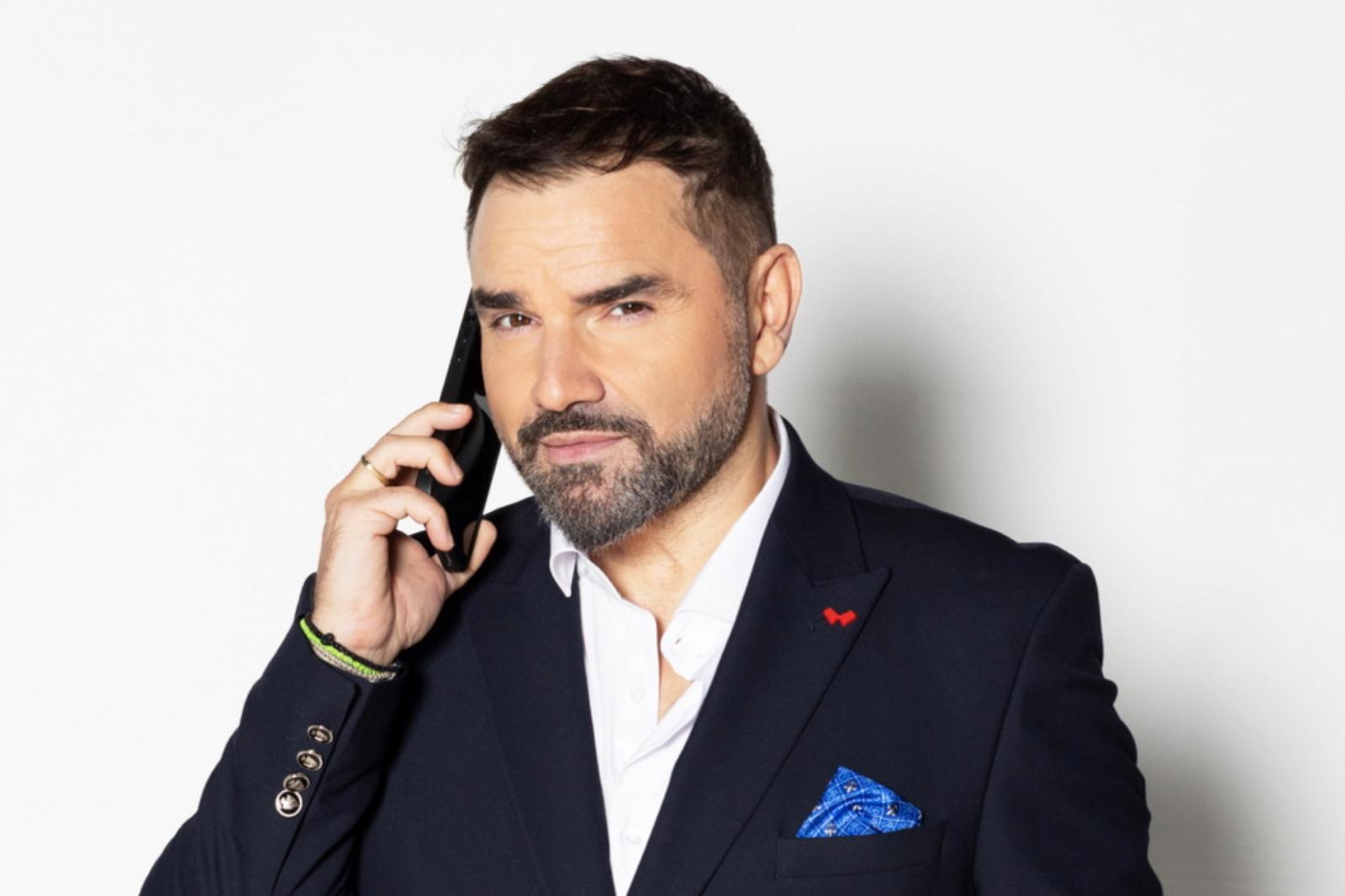 Νάσος Γουμενίδης: Μιλά για τον τραγικό θάνατο του αδερφού του από ναρκωτικά μέσα στο σπίτι του