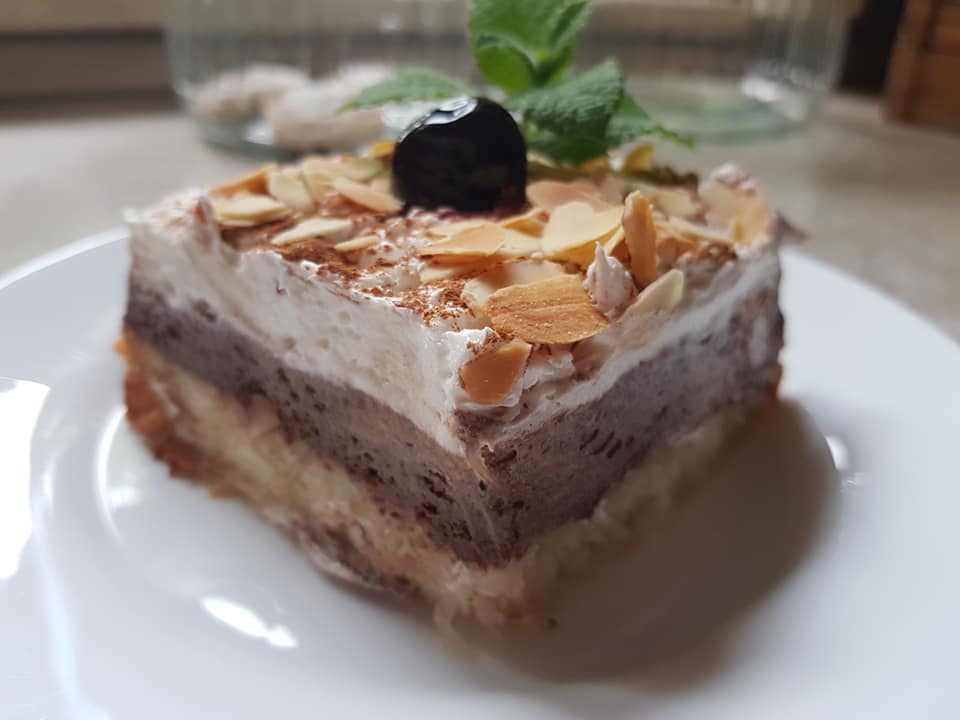 γλυκό-ψυγείου-με-τσουρέκι που περίσσεψε-συνταγή- γλυκό-ψυγείου-με-τσουρέκι που περίσσεψε-συνταγή-