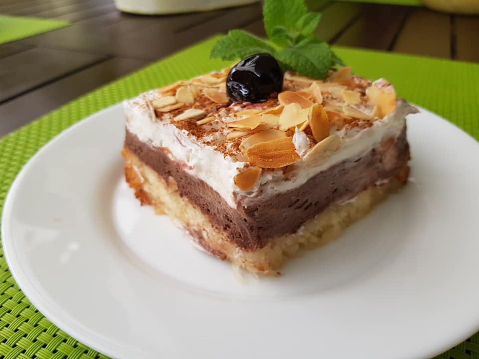 γλυκό-ψυγείου-με-τσουρέκι που περίσσεψε-συνταγή- γλυκό-ψυγείου-με-τσουρέκι που περίσσεψε-συνταγή-