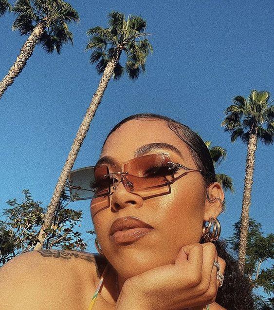 μικρά-γυαλιά ηλίου-τάσεις-Άνοιξη-Καλοκαίρι 2024-ιδέες-