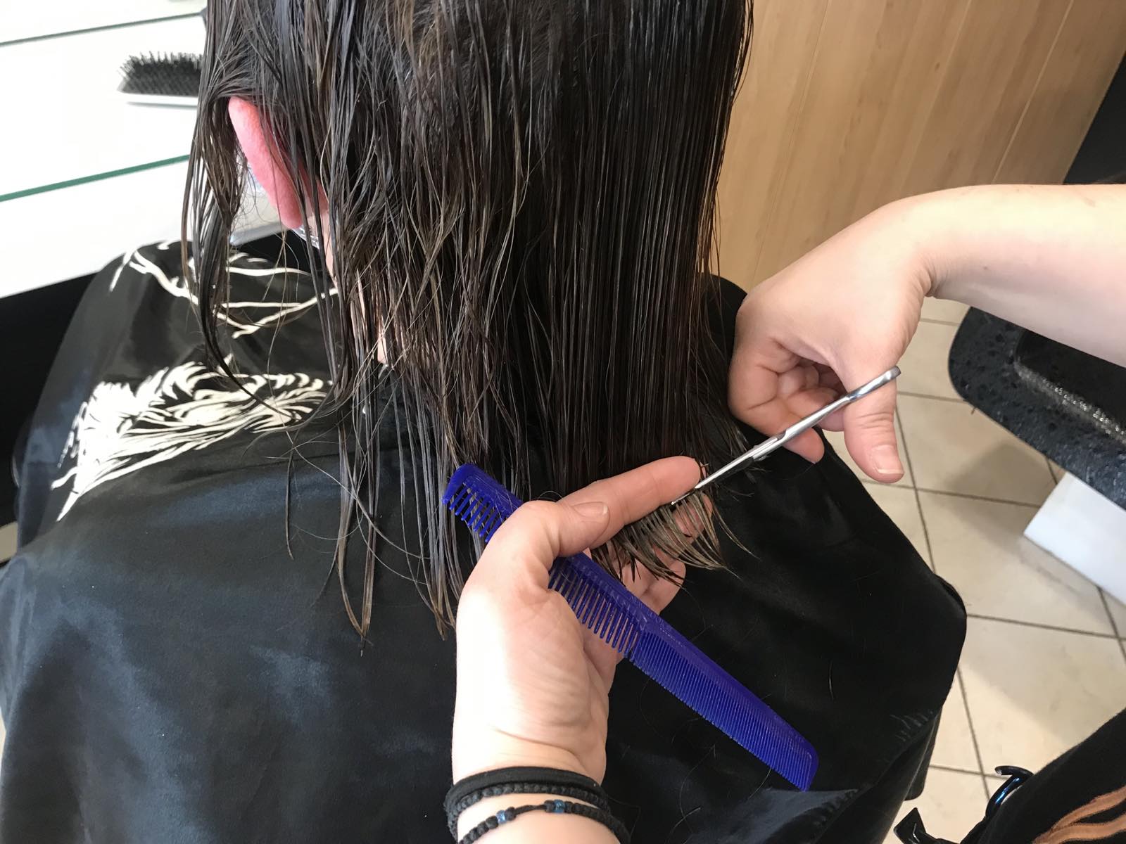 diy-κόλπα-για-να-μακρύνουμε-τα-μαλλιά-μας-στο-σπίτι-