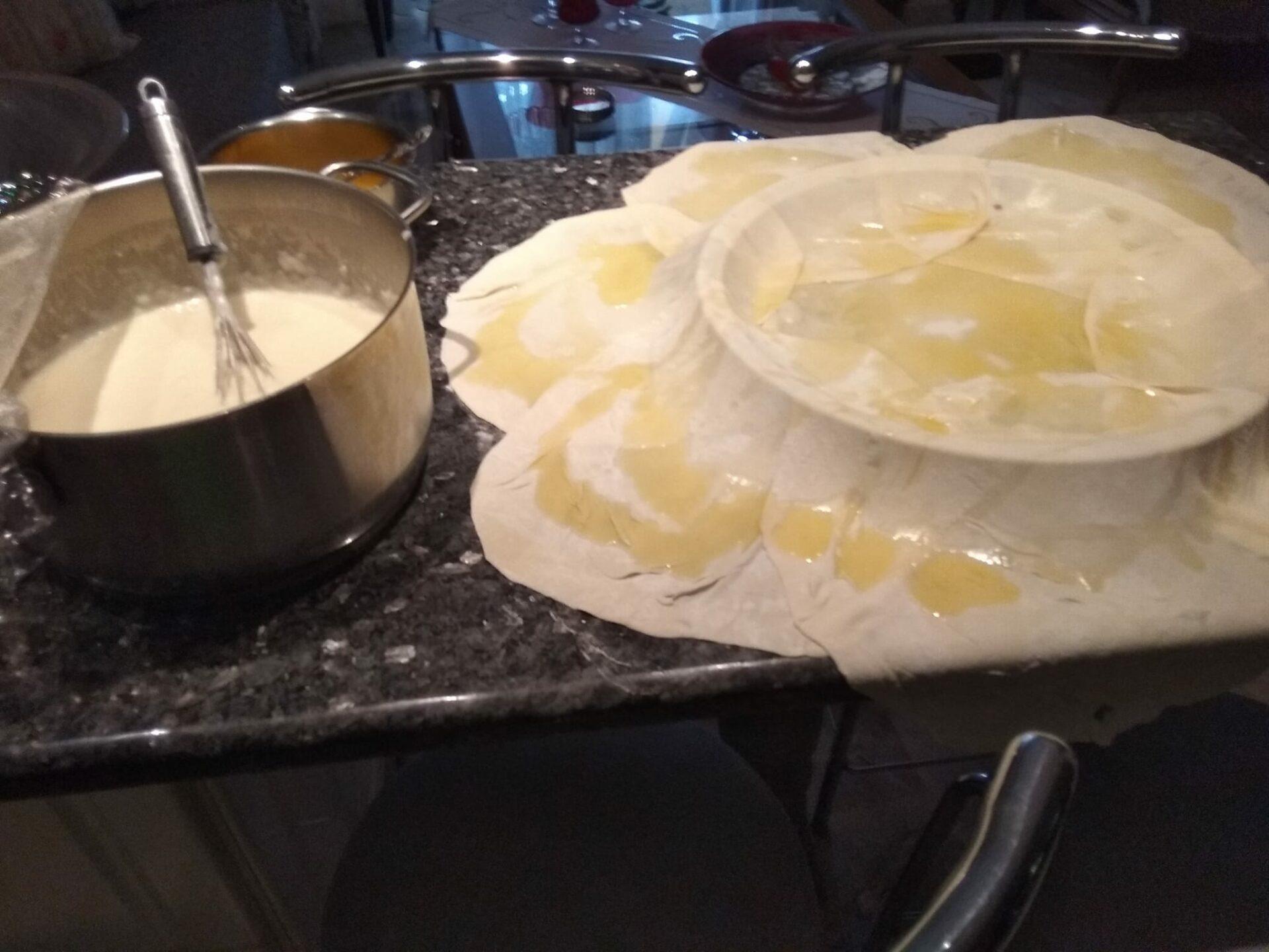 Γαλατόπιτα-αλμυρή-μικρασιάτικη-συνταγή-