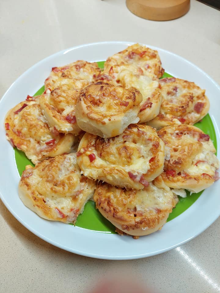 ατσμά-ζύμη-για-τυροπιτάκια-λουκανικοπιτάκια-και-πιτσάκια-συνταγή- ατσμά-ζύμη-για-τυροπιτάκια-λουκανικοπιτάκια-και-πιτσάκια-συνταγή-