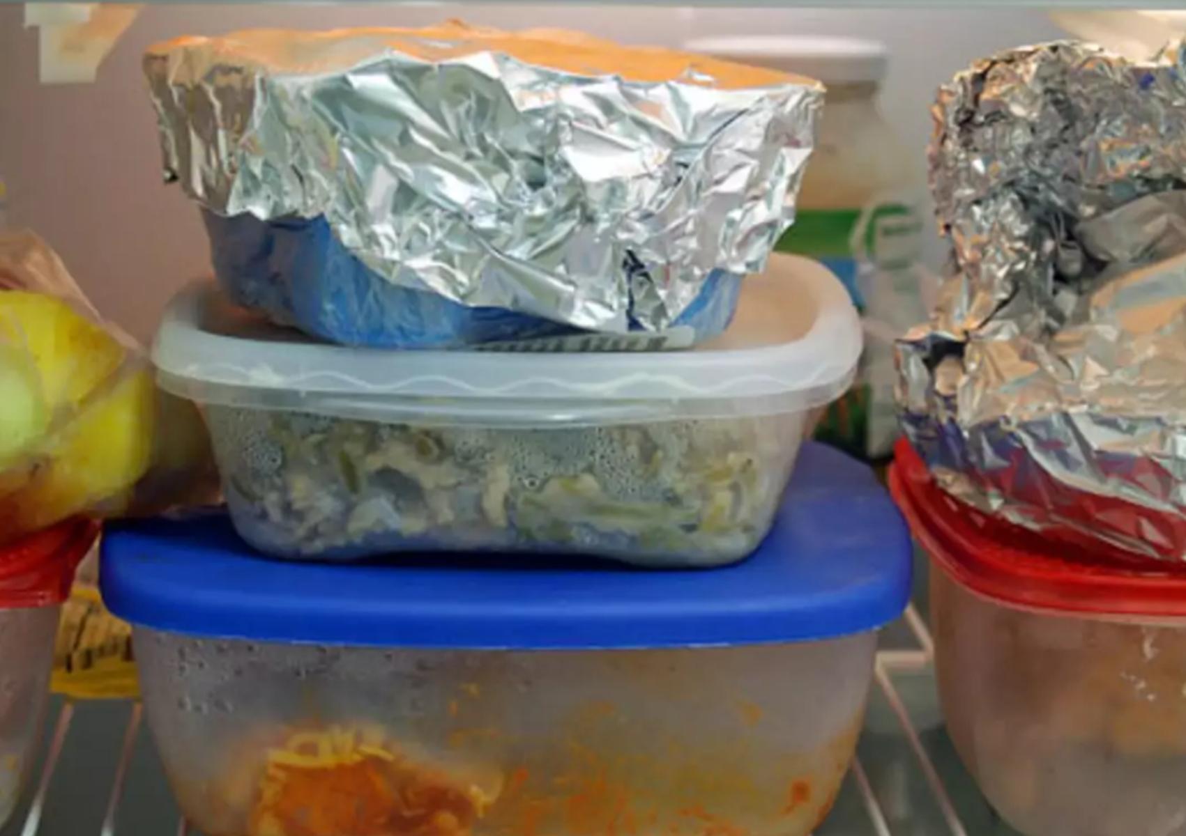 Σταφυλόκοκκος σε έξαρση το καλοκαίρι: Οι επιπλοκές οι κίνδυνοι που κρύβονται στην άμμο και πως να προστατευθούμε