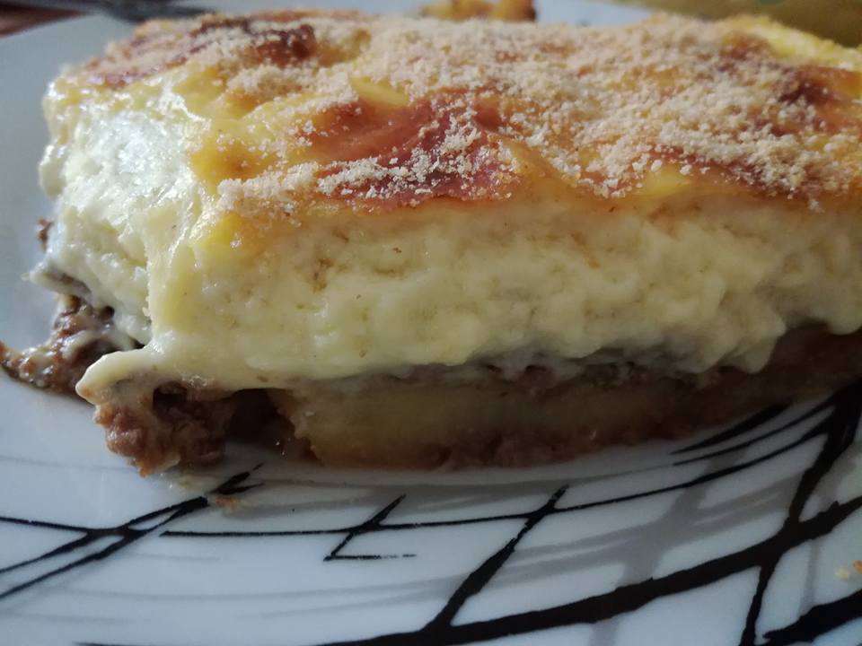 μπεσαμέλ-που-δε-σβολιάζει-και-δε-μυρίζει-αλεύρι-συνταγή-