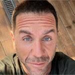 Γιώργος Μαζωνάκης : Ο τραγουδιστής  διέψευσε ότι λήστεψαν το σπίτι του – Η ξεκαρδιστική απάντηση στα δημοσιεύματα