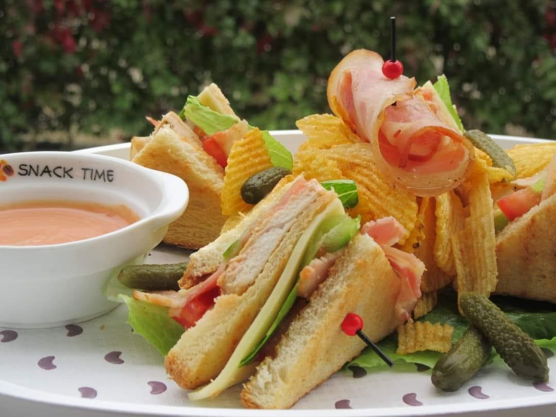 Σπιτικό-club σάντουιτς-με φιλέτο κοτόπουλο-συνταγή- Σπιτικό-club σάντουιτς-με φιλέτο κοτόπουλο-συνταγή-