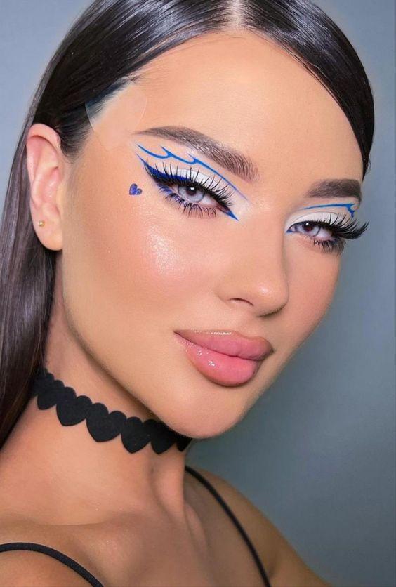 μακιγιάζ-με-φωτεινά-χρώματα-Καλοκαίρι 2024-ιδέες- μακιγιάζ-με-φωτεινά-χρώματα-Καλοκαίρι 2024-ιδέες-