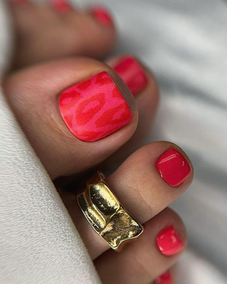 κόκκινο-πεντικιούρ-με-boho σχέδια-ιδέες-