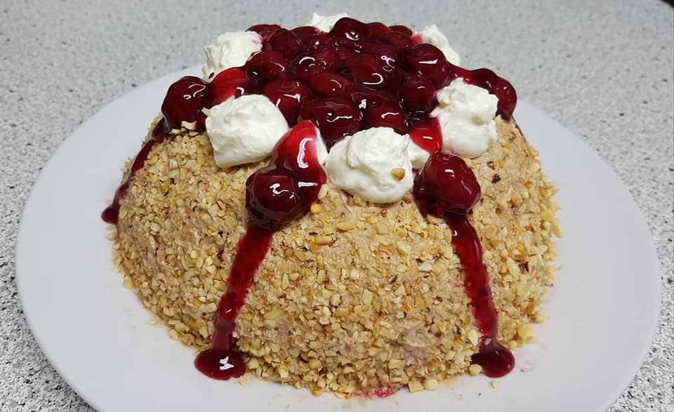 Τούρτα-σοκολάτας-με κεράσια-συνταγή- Τούρτα-σοκολάτας-με κεράσια-συνταγή-