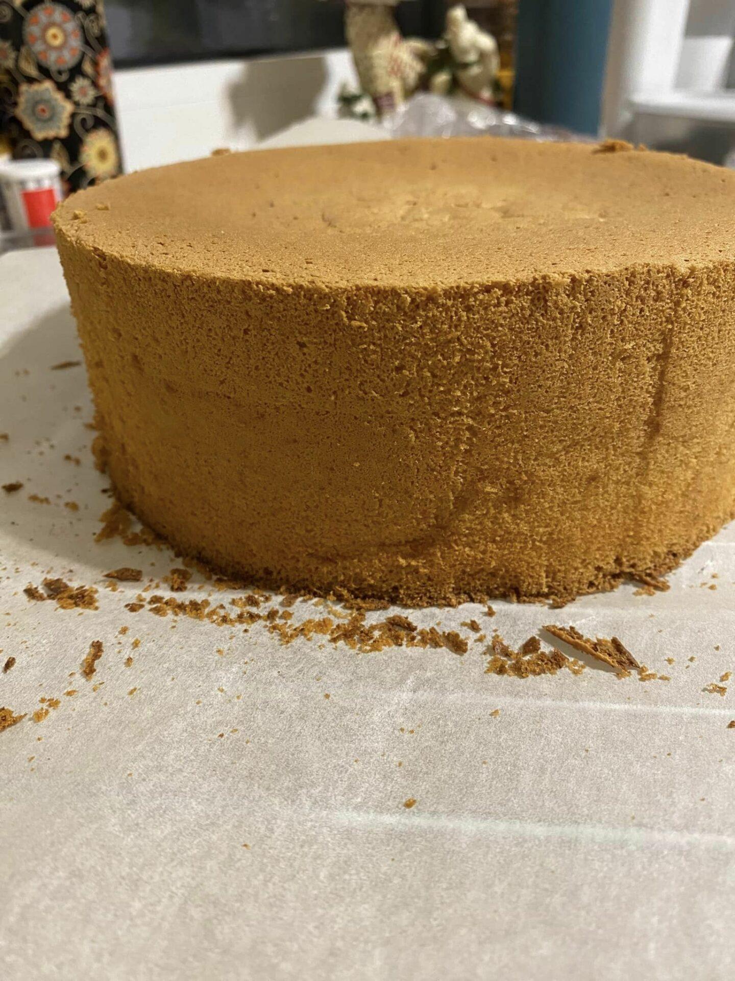 Τούρτα-καραμέλα-με-σπιτικό παντεσπάνι-συνταγή- Τούρτα-καραμέλα-με-σπιτικό παντεσπάνι-συνταγή-