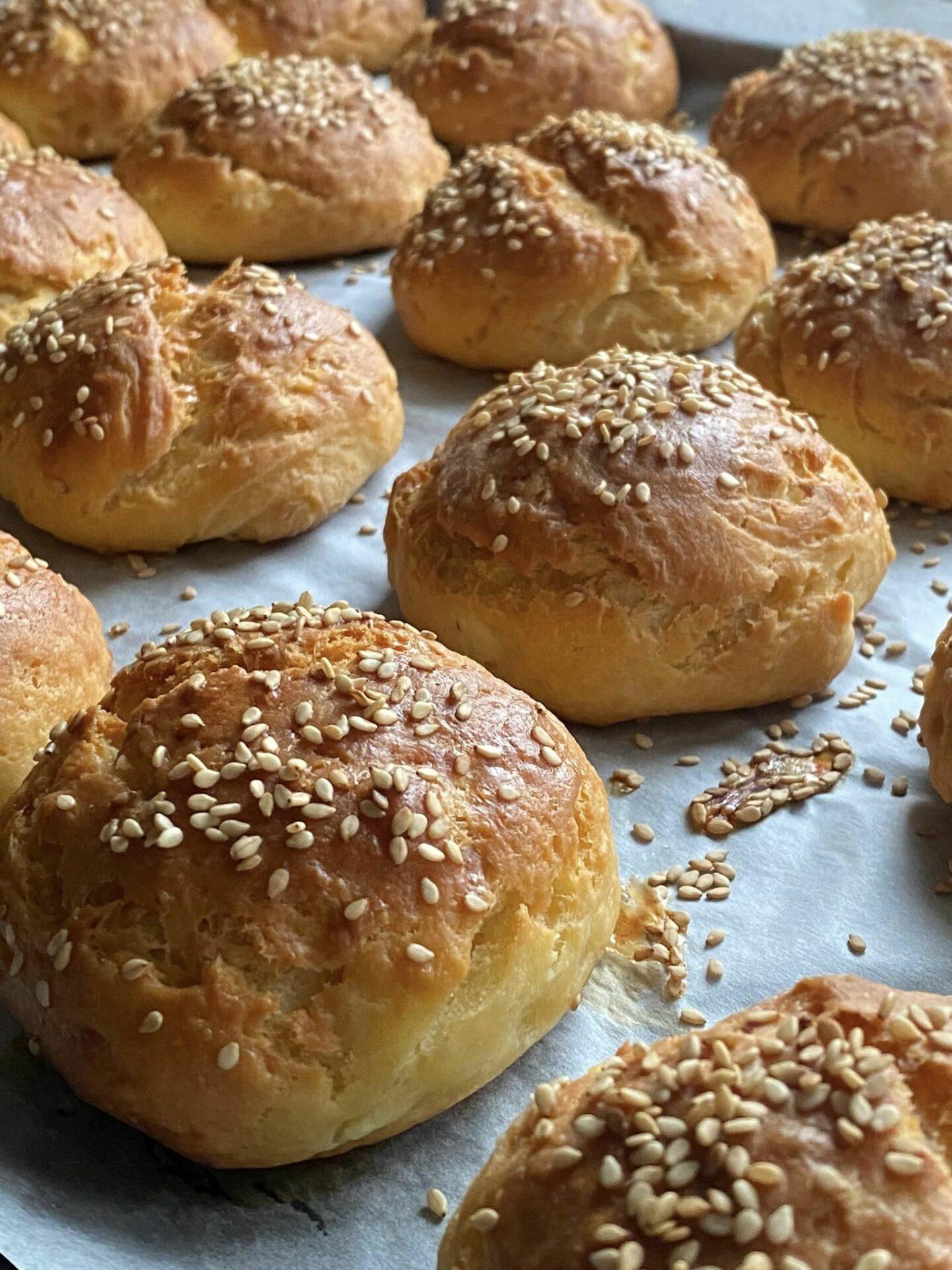 Τυροπιτάκια-σαν τυροψωμάκια-συνταγή- Τυροπιτάκια-σαν τυροψωμάκια-συνταγή-