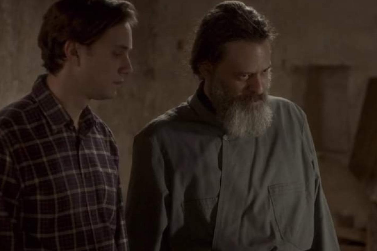 Το Προξενιό της Ιουλίας-Επιφάνειος-Χρήστος-