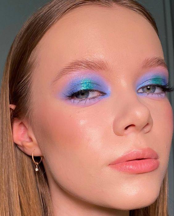 μοβ-και-μπλε-σκιές-ιδέες- μοβ-και-μπλε-σκιές-ιδέες-