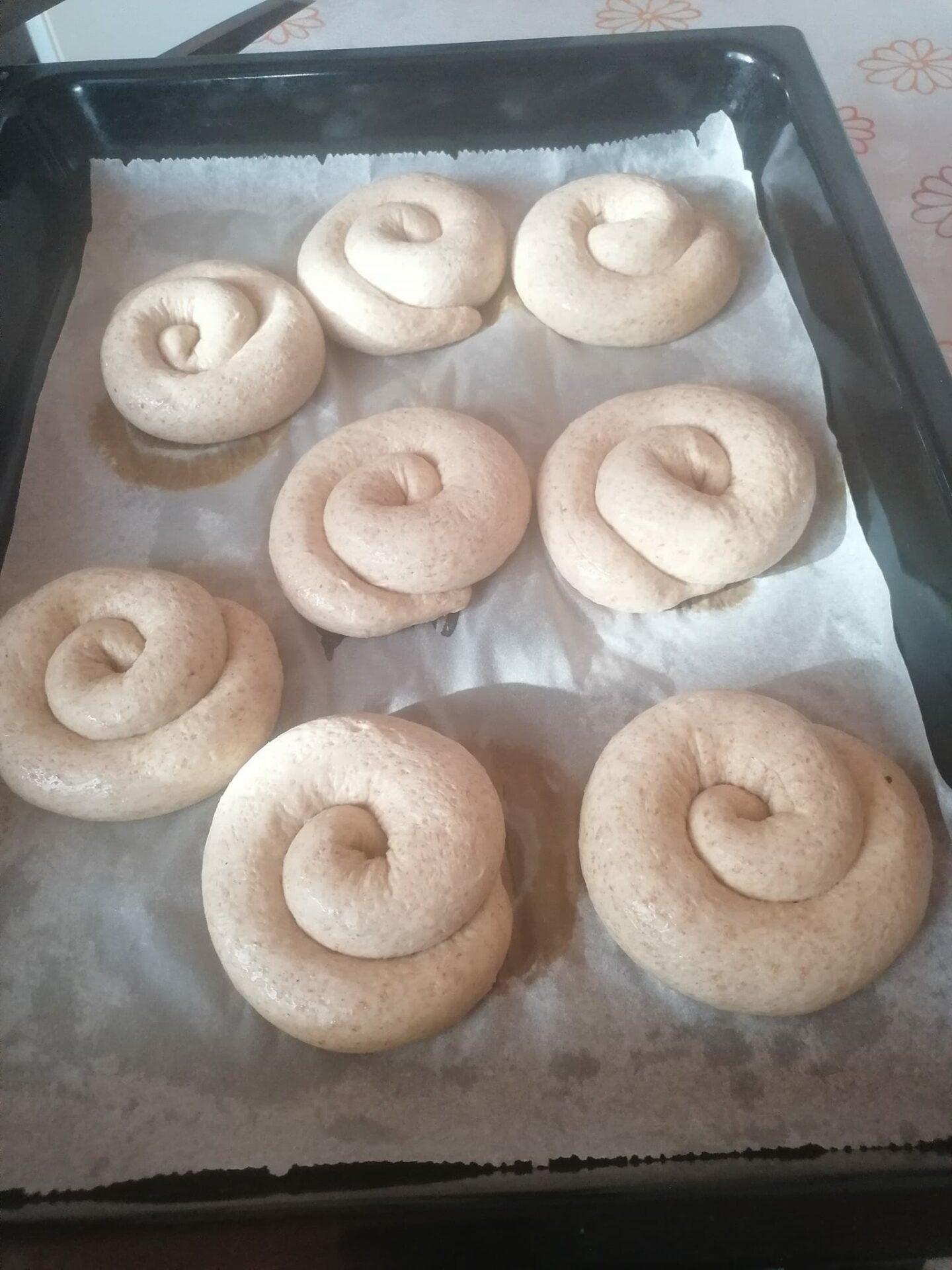 Παξιμάδια-για ντάκο-με προζύμι-συνταγή- Παξιμάδια-για ντάκο-με προζύμι-συνταγή-