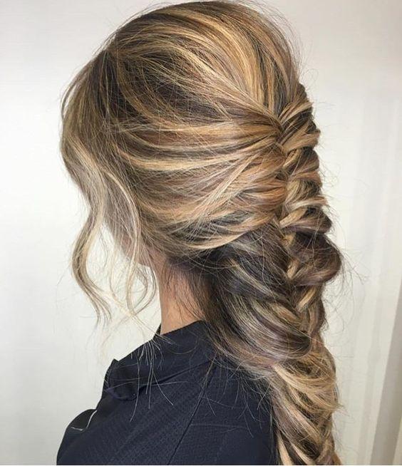 γυναικεία-χτενίσματα-για-κοντά-και-μακριά-μαλλιά-στις-καλοκαιρινές διακοπές-στο-νησί-