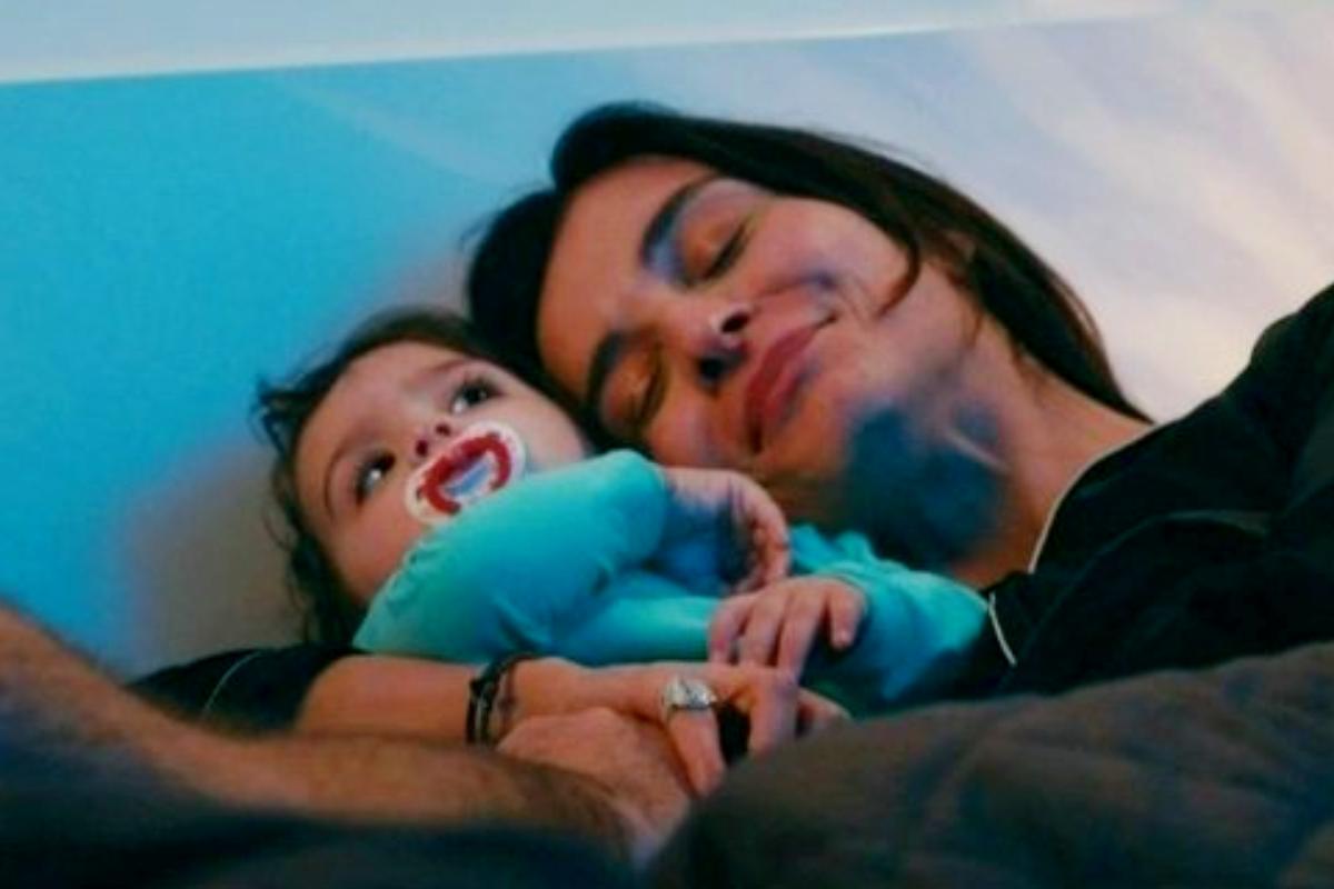 Η Γη της Ελιάς: Αρρωσταίνει βαριά το μωρό της Ιουλίας