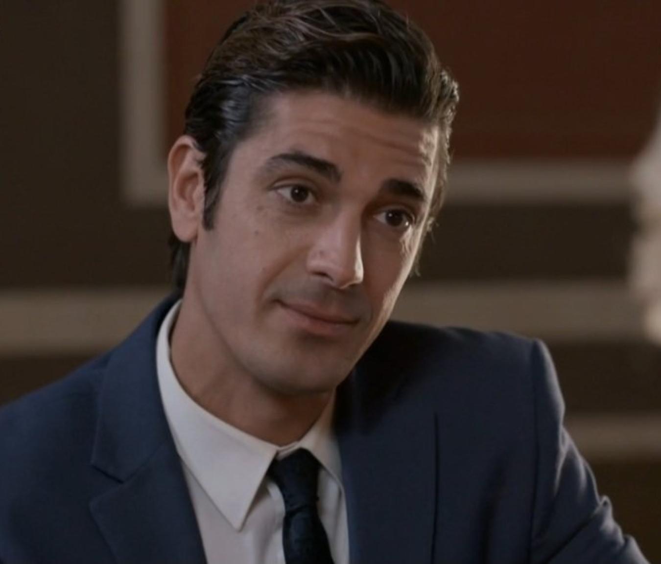 Ο Παράδεισος των Κυριών: Ο Χριστόφορος ακούει αλήθειες που τον συνθλιβούν