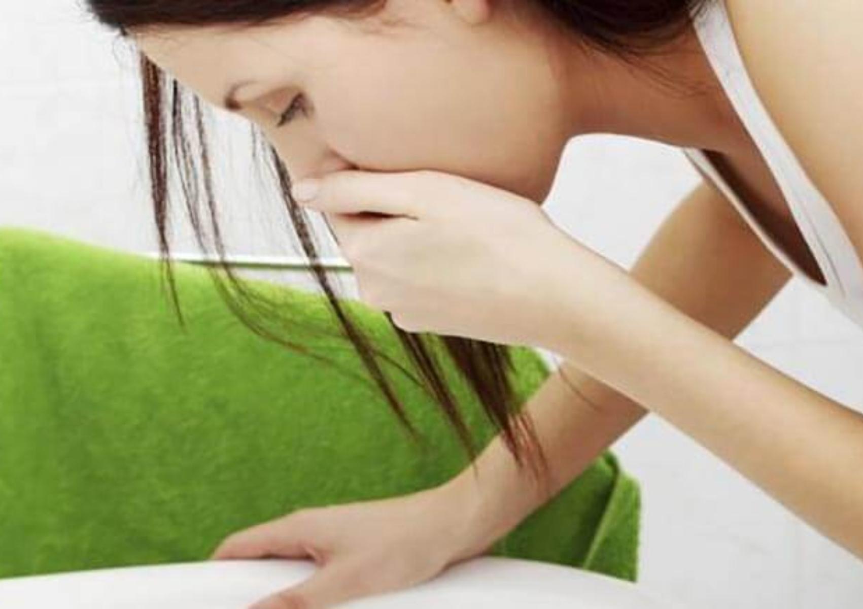 Τροφική δηλητηρίαση το καλοκαίρι: Πλήρης οδηγός για όσα πρέπει να γνωρίζετε και πως να την αντιμετωπίσετε