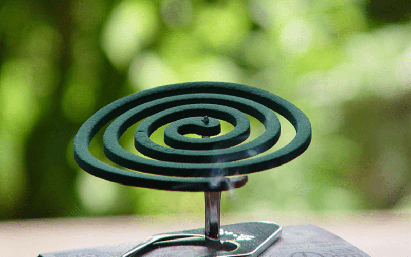 ο-καπνός-από-τα-φιδάκια-ισοδυναμεί-με-δύο-πακέτα-τσιγάρα- ο-καπνός-από-τα-φιδάκια-ισοδυναμεί-με-δύο-πακέτα-τσιγάρα-