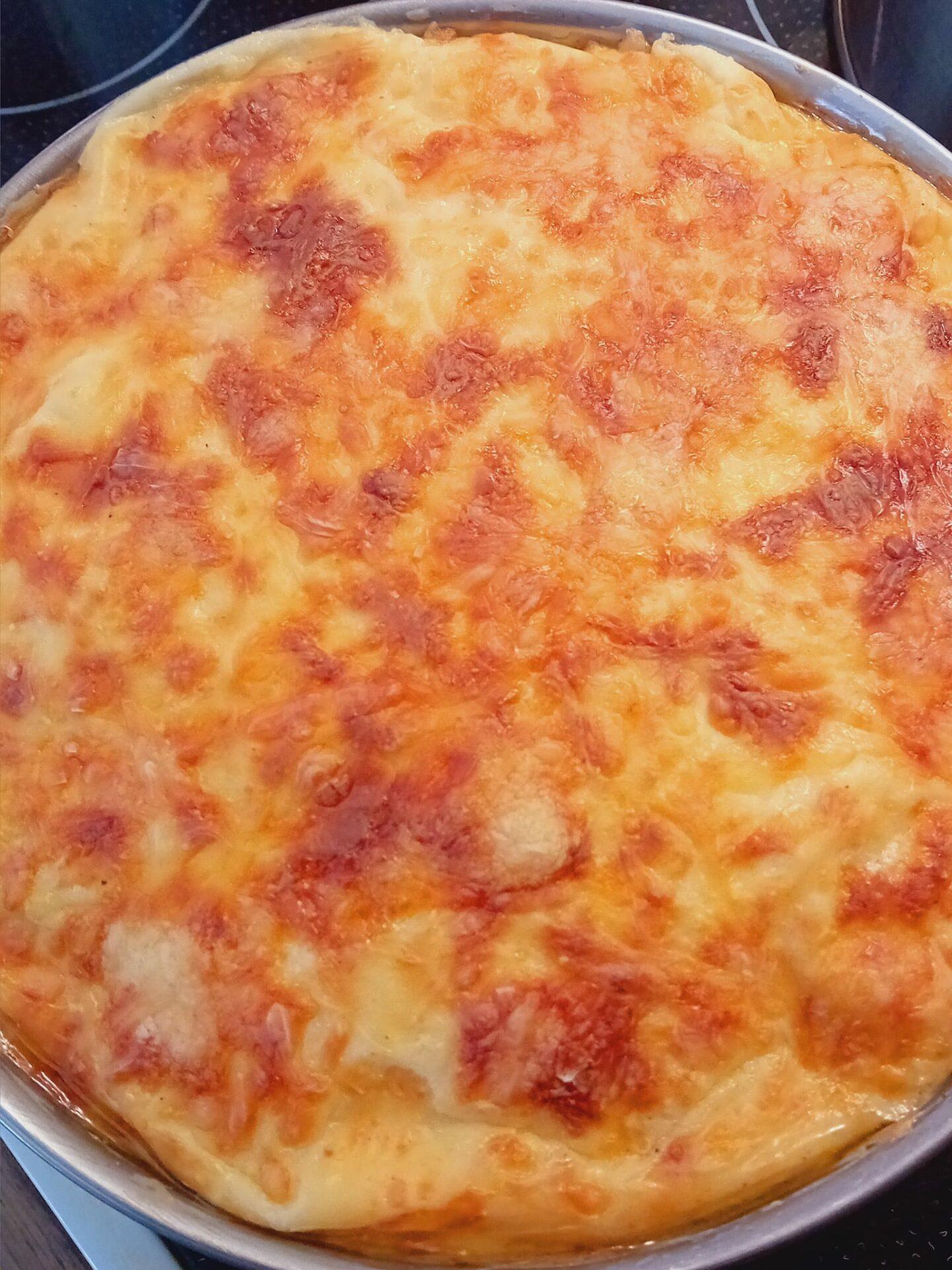 σουφλέ-με-πατάτες-γραβιέρα Νάξου-και-μανιτάρια-συνταγή-