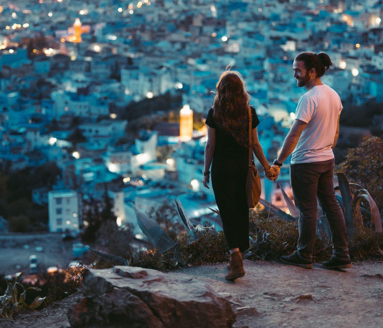 αυτός-που-λέει-ότι-σ'αγαπάει-με-τον-δικό-του-τρόπο-δεν-σ'αγαπάει-