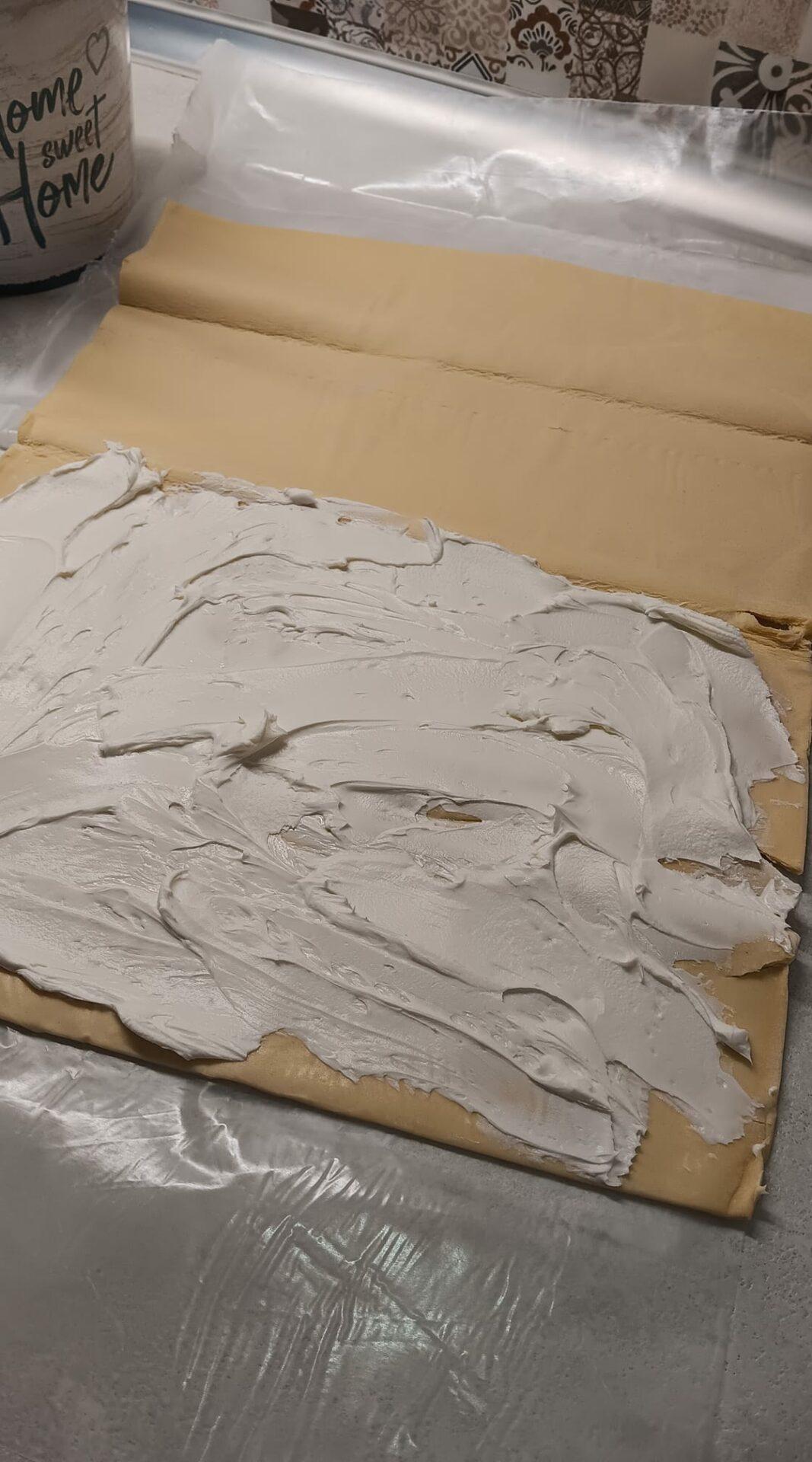 σφολιατίνια-με-4 υλικά-συνταγή- σφολιατίνια-με-4 υλικά-συνταγή-