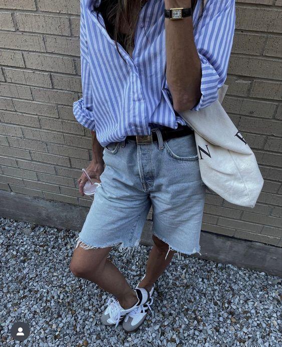 Η Σίσσυ Τουμάση απο το Προξενιό της Ιουλίας με τζιν βερμούδα που θα ερωτευθείς αυτό το καλοκαίρι