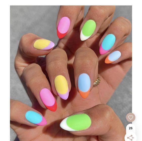 ιδέες-για-καλοκαιρινό μανικιούρ-Ιούλιος 2024-