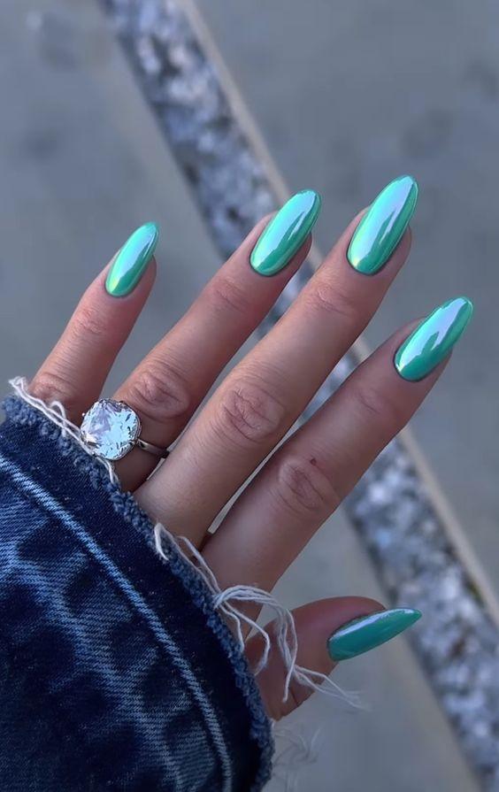 ιδέες-για-καλοκαιρινό μανικιούρ-Ιούλιος 2024-