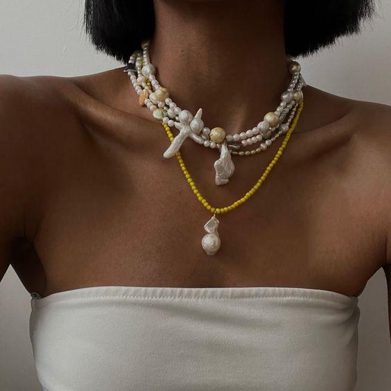 ιδέες-για-καλοκαιρινά-κοσμήματα-κοχυλένια-και-μαργαρταρένια-κολιέ