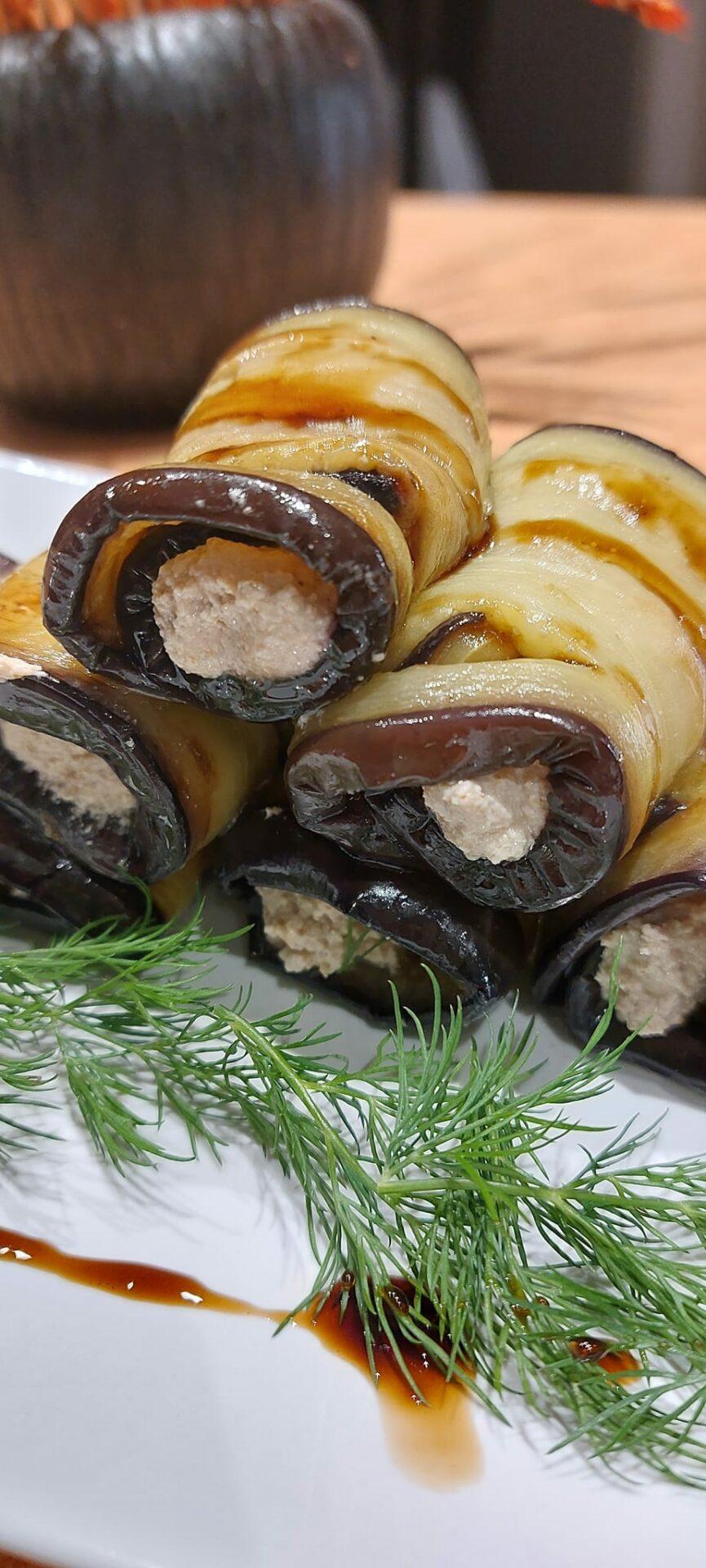 ρολάκια-μελιτζάνας-με-σκόρδο-και-καρύδια-συνταγή- ρολάκια-μελιτζάνας-με-σκόρδο-και-καρύδια-συνταγή-