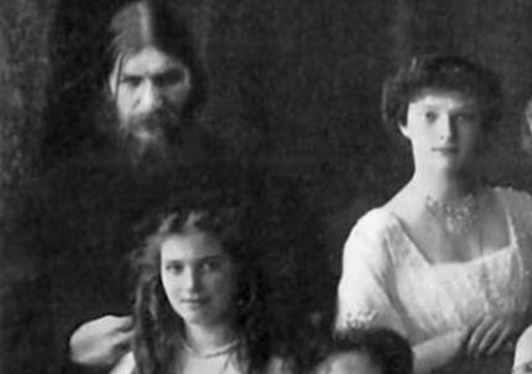 Grigori Rasputin: Ο βίος και η πολιτεία του διαβόητου καλόγερου που ξελόγιαζε τις γυναίκες