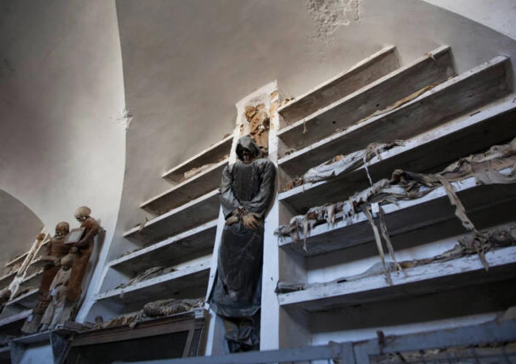 Κατακόμβες στο Παλέρμο: Τα μακάβρια μυστικά των Καπουτσίνων σε ένα από τα πιο ανατριχιαστικά αξιοθέατα της Ιταλίας