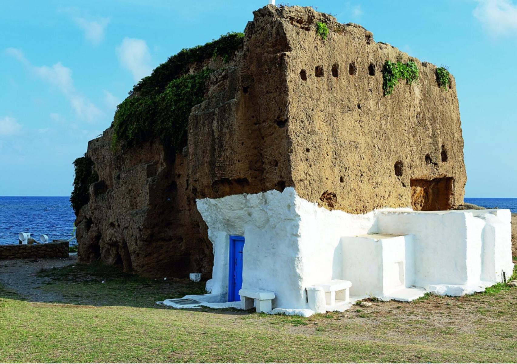 Σκύρος: Το μαγικό νησί των Σποράδων ιδανικό για οικογενειακές διακοπές