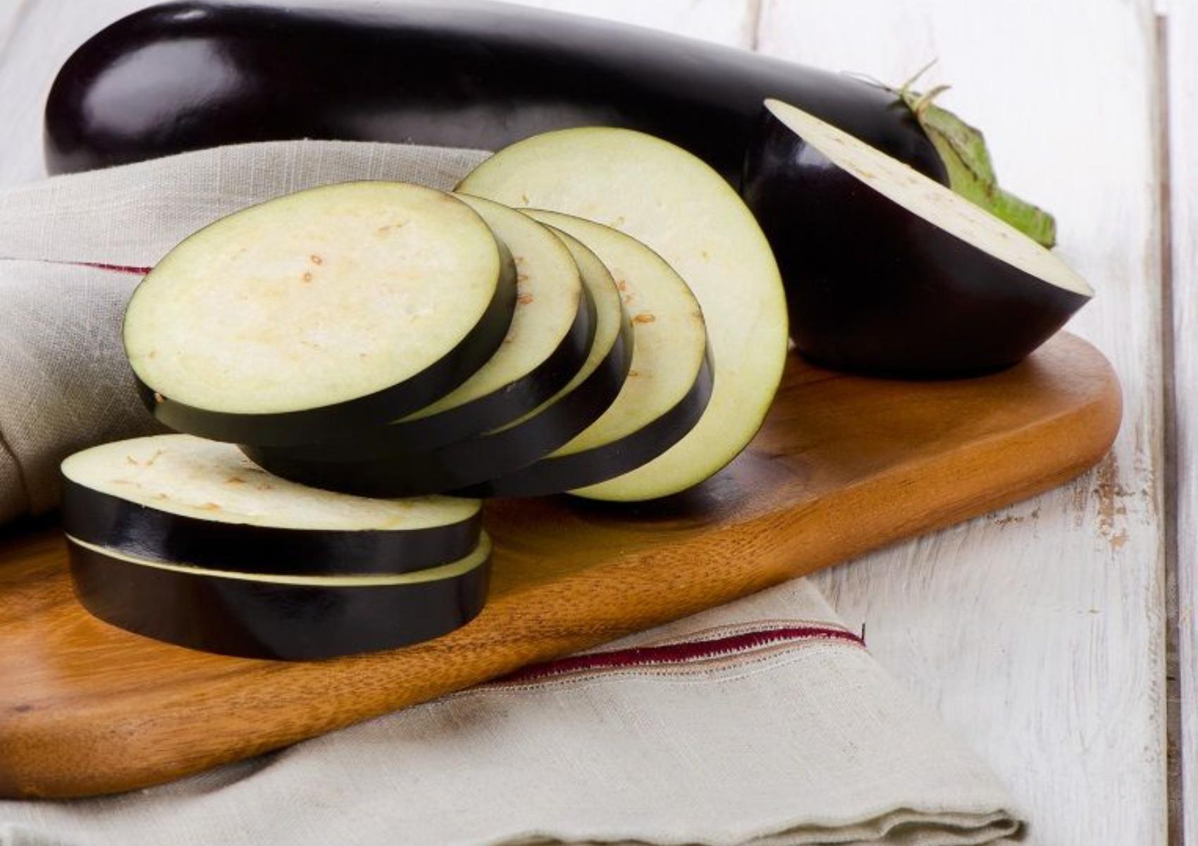 Μελιτζάνα: Η διατροφική αξία της και πως βοηθάει τον οργανισμό