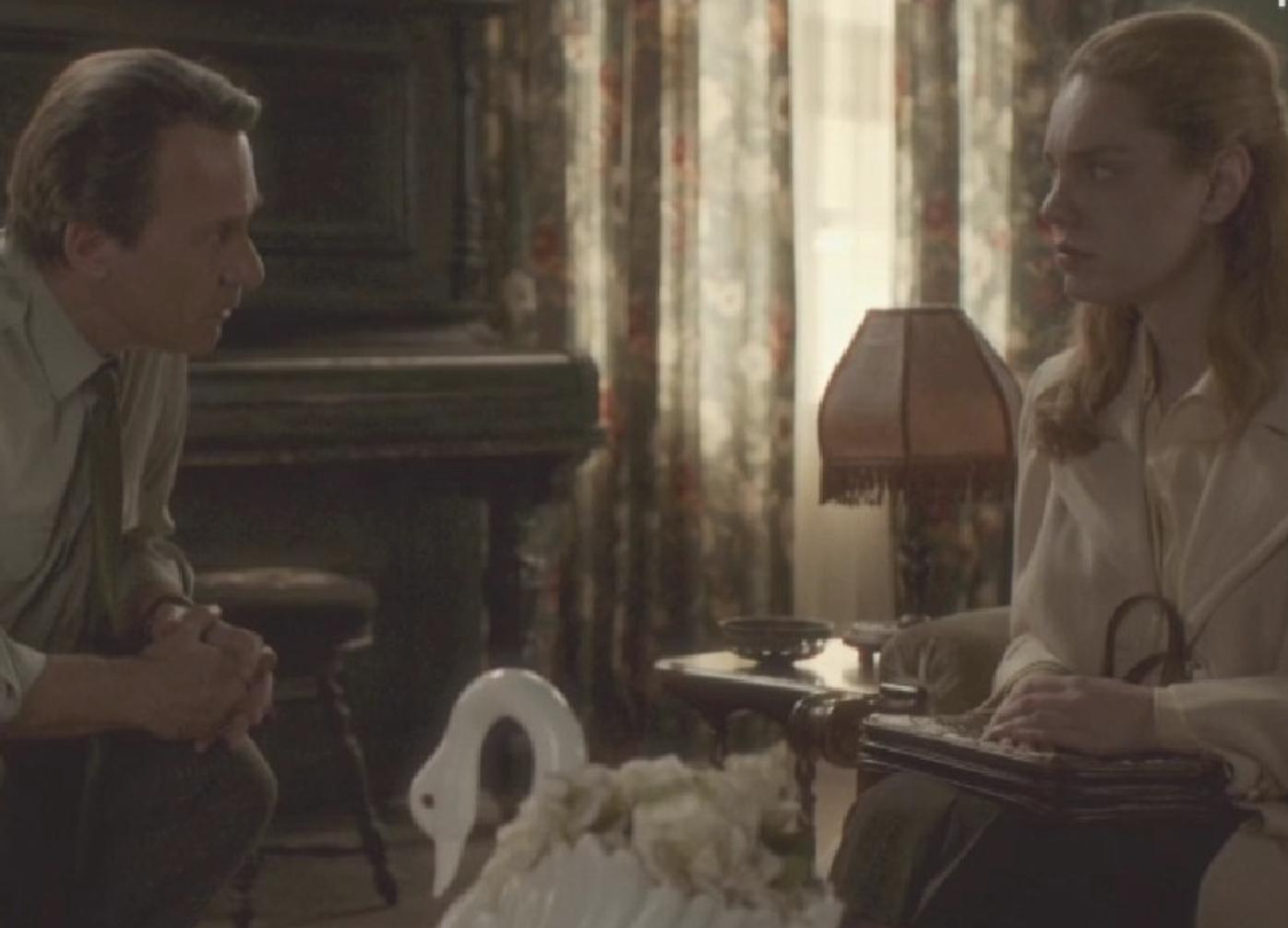 Το Προξενιό της Ιουλίας:  Μια κούκλα αποκαλύπτει τον δολοφονο