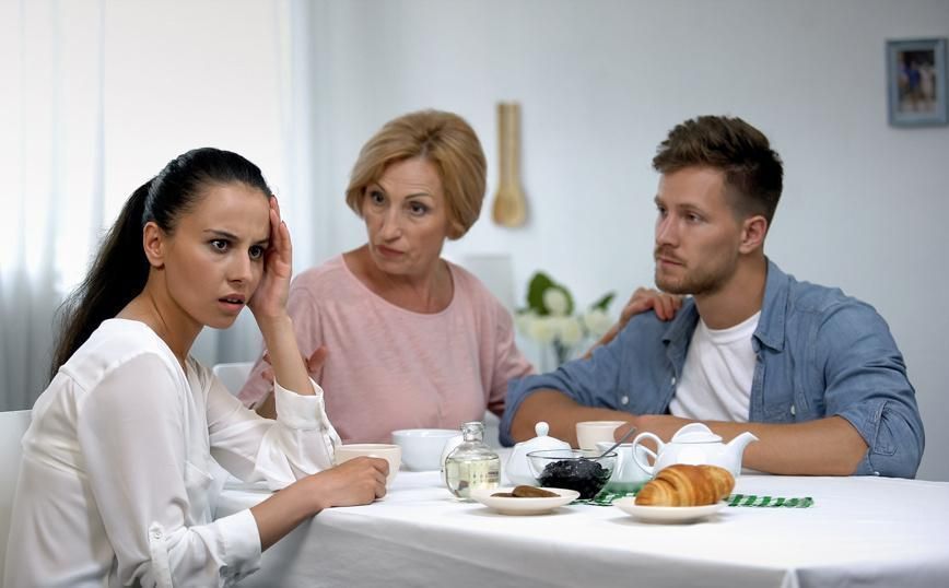 Η-πεθερά-μου-θέλει-να-έρθει-διακοπές-μαζί-μας-και-ο-άντρας-μου-την-σιγοντάρει Η-πεθερά-μου-θέλει-να-έρθει-διακοπές-μαζί-μας-και-ο-άντρας-μου-την-σιγοντάρει