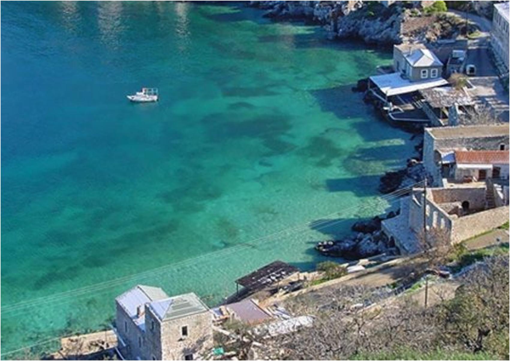 Μάνη: Ένας μοναδικός προορισμός για διακοπές εκεί που η ιστορία συναντά την μαγεία