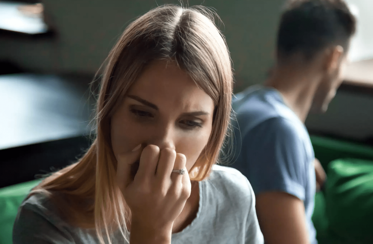 θα-πάω-διακοπές-με-τον-άντρα-μου-και-την-κολλητή-του-και-την-ζηλεύω- θα-πάω-διακοπές-με-τον-άντρα-μου-και-την-κολλητή-του-και-την-ζηλεύω-