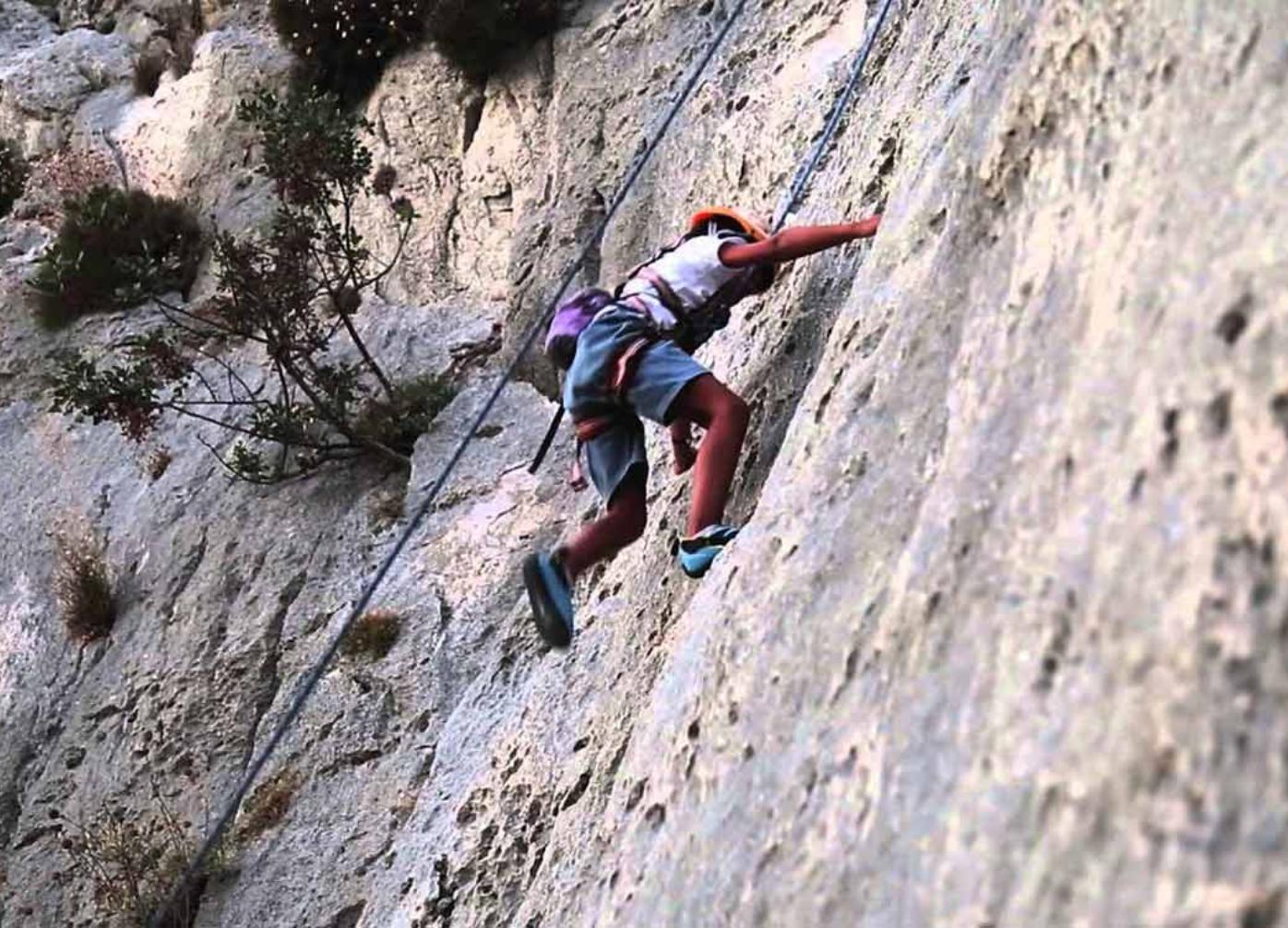 Καλοκαίρι-στα-Λουτρά-Πόζαρ-Κι-όμως-δεν-αποτελεί-αποκλειστικά-χειμωνιάτικο-προορισμό Καλοκαίρι-στα-Λουτρά-Πόζαρ-Κι-όμως-δεν-αποτελεί-αποκλειστικά-χειμωνιάτικο-προορισμό