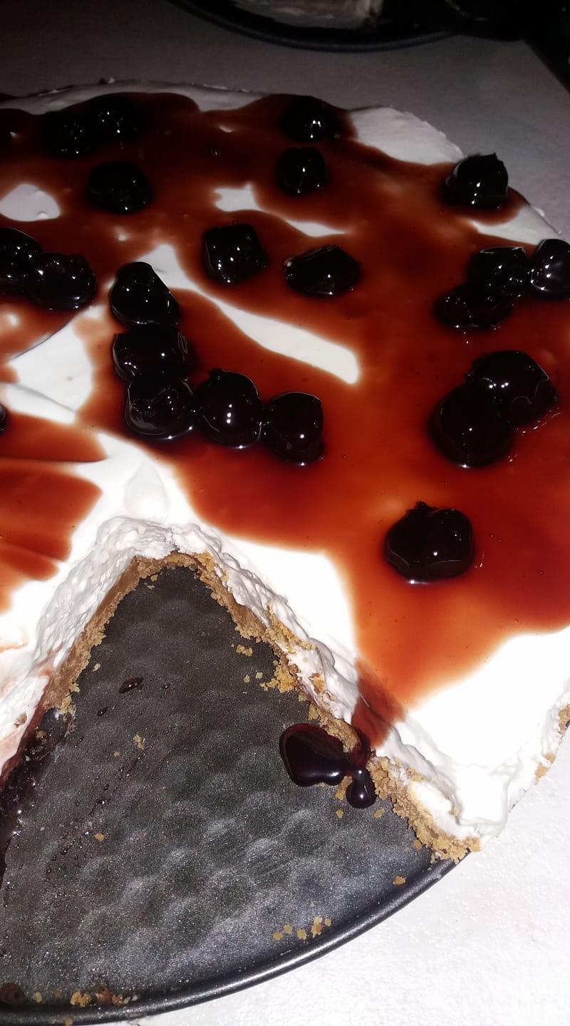 cheesecake-με-γλυκό-βύσσινο-συνταγή cheesecake-με-γλυκό-βύσσινο-συνταγή